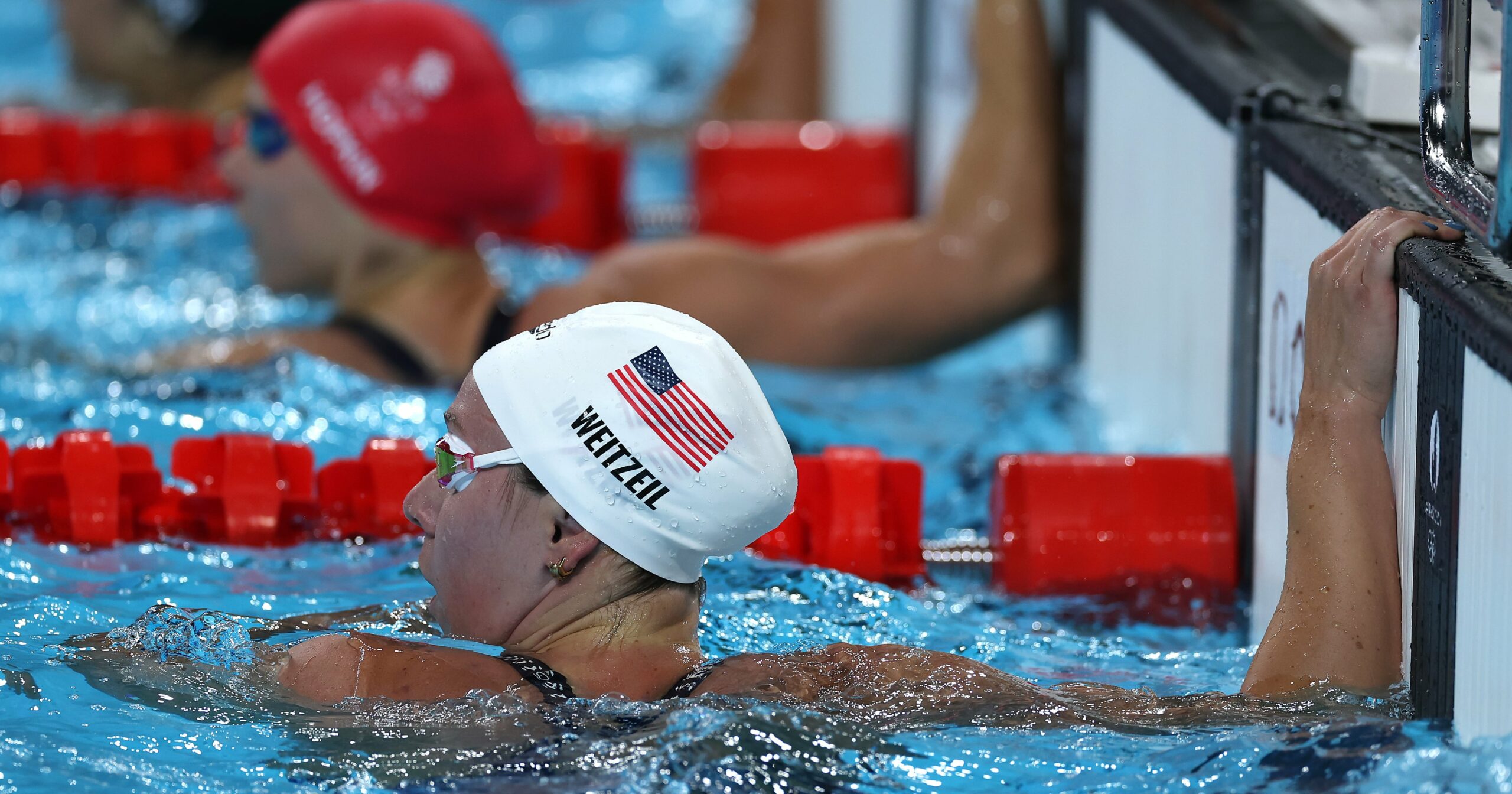 what-swimmer-abbey-weitzeil-packed-for-the-olympics,-from-protein-bars-to-an-led-mask