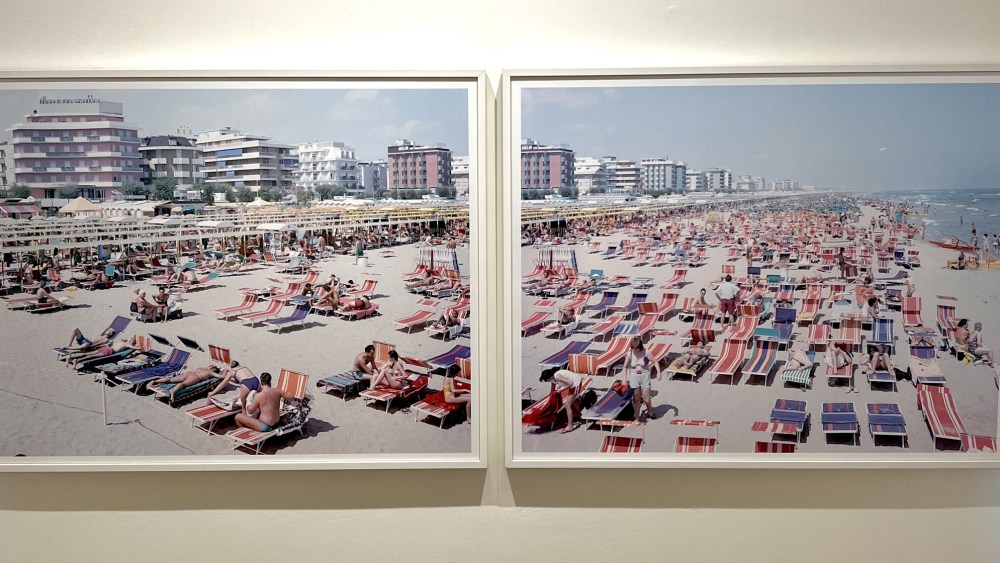 massimo-giorgetti-lingers-on-summer-vibes-curating-exhibition-on-the-italian riviera