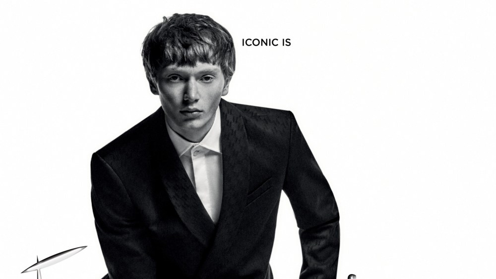 karl-lagerfeld-calms-calum-harper’s-silly-streak-in-fall campaign