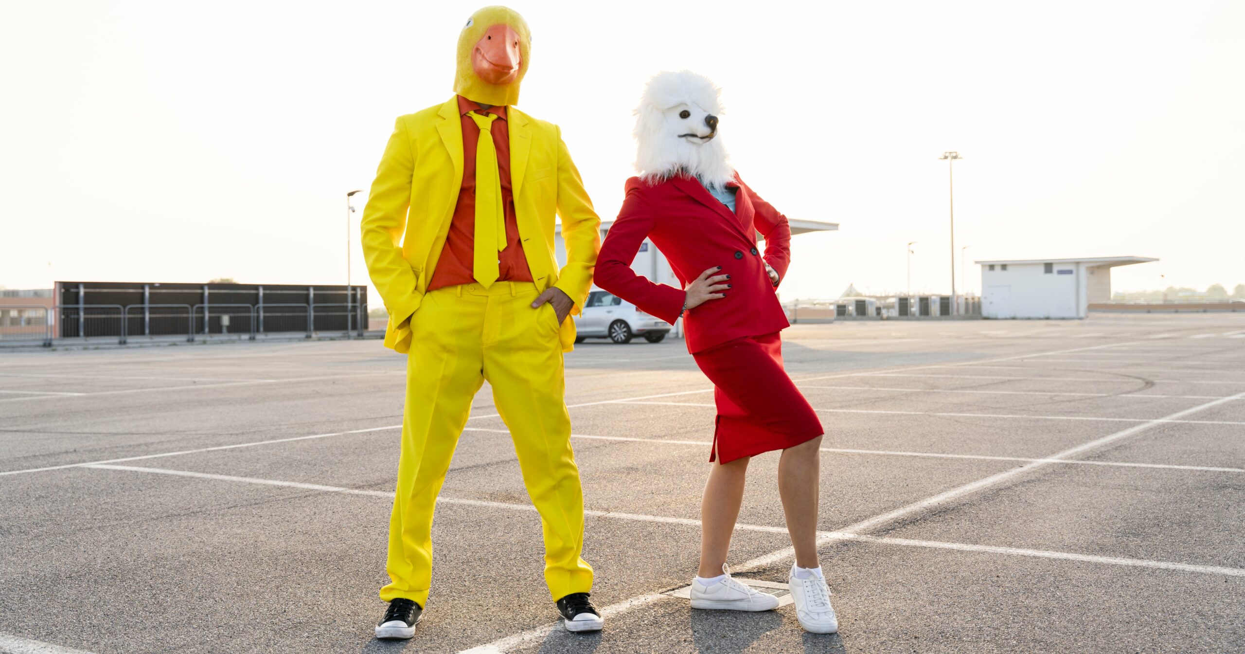 30-funny-halloween-costumes-for-couples-that-would-win-any-contest