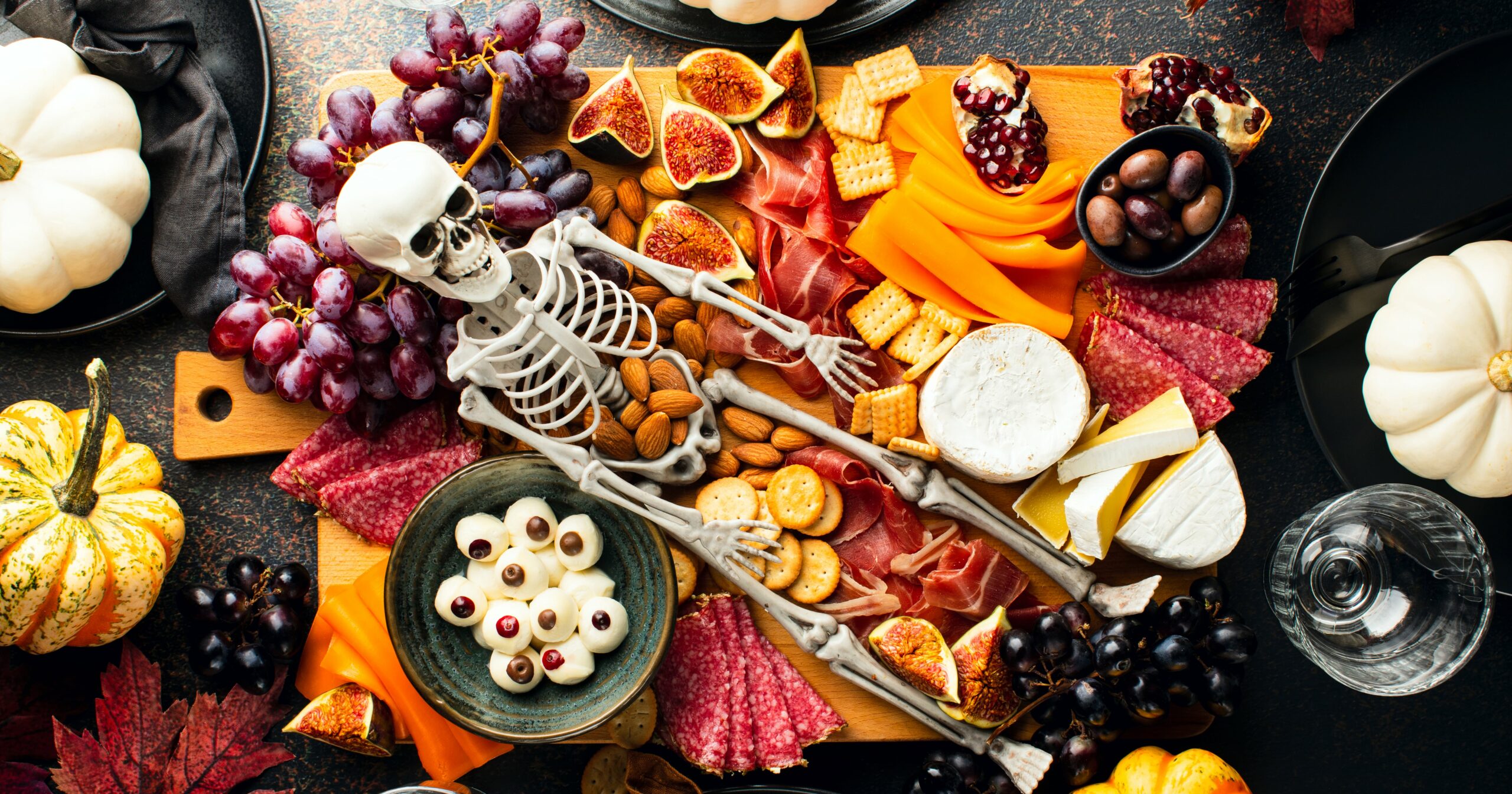 22-halloween-charcuterie-board-ideas-that-are-clever-and-cute