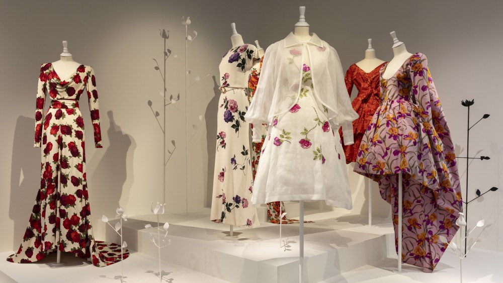 paris-exhibition-shows-how-yves-saint-laurent-said-it-with flowers