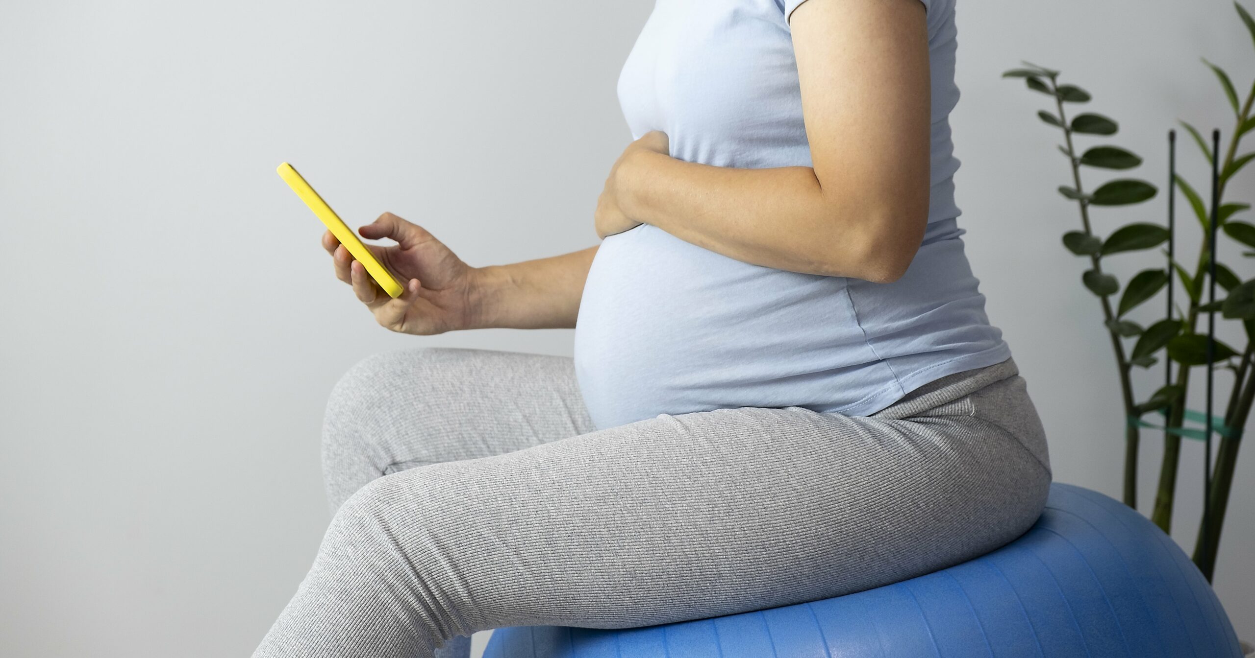 pregnancy-apps-triggered-my-eating-disorder-relapse