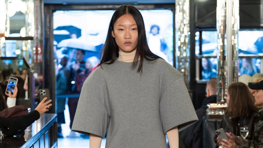 marie-adam-leenaerdt-transforms-the-urban-uniform-for-spring 2025