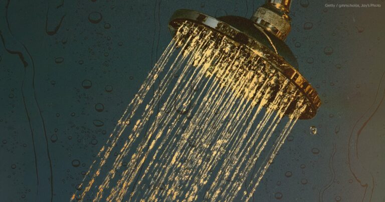 How to Explore Your Golden Shower Kink, According to Experts - Smudge