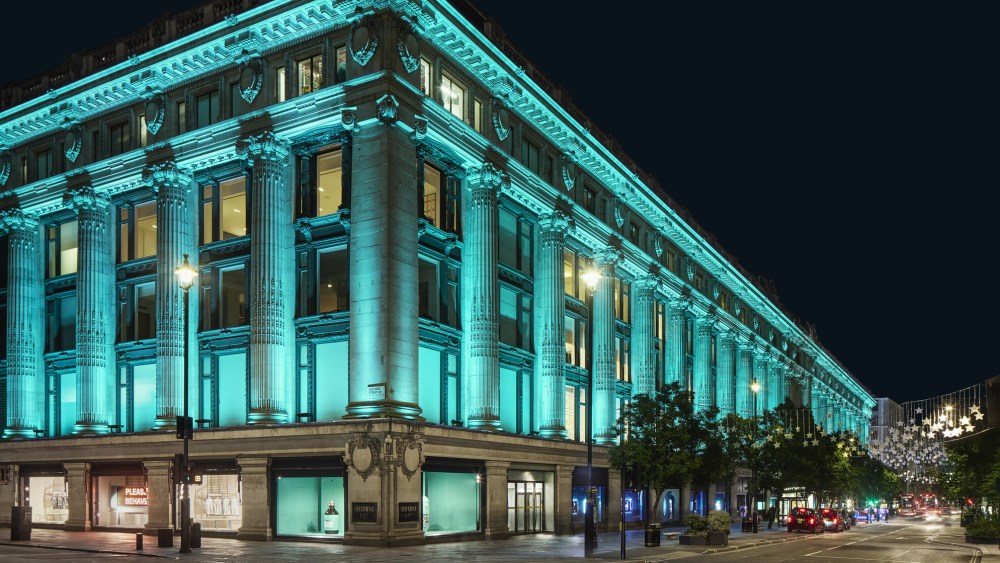 tiffany-&-co.-taps-artists,-including-damien-hirst,-to-transform-windows-at selfridges