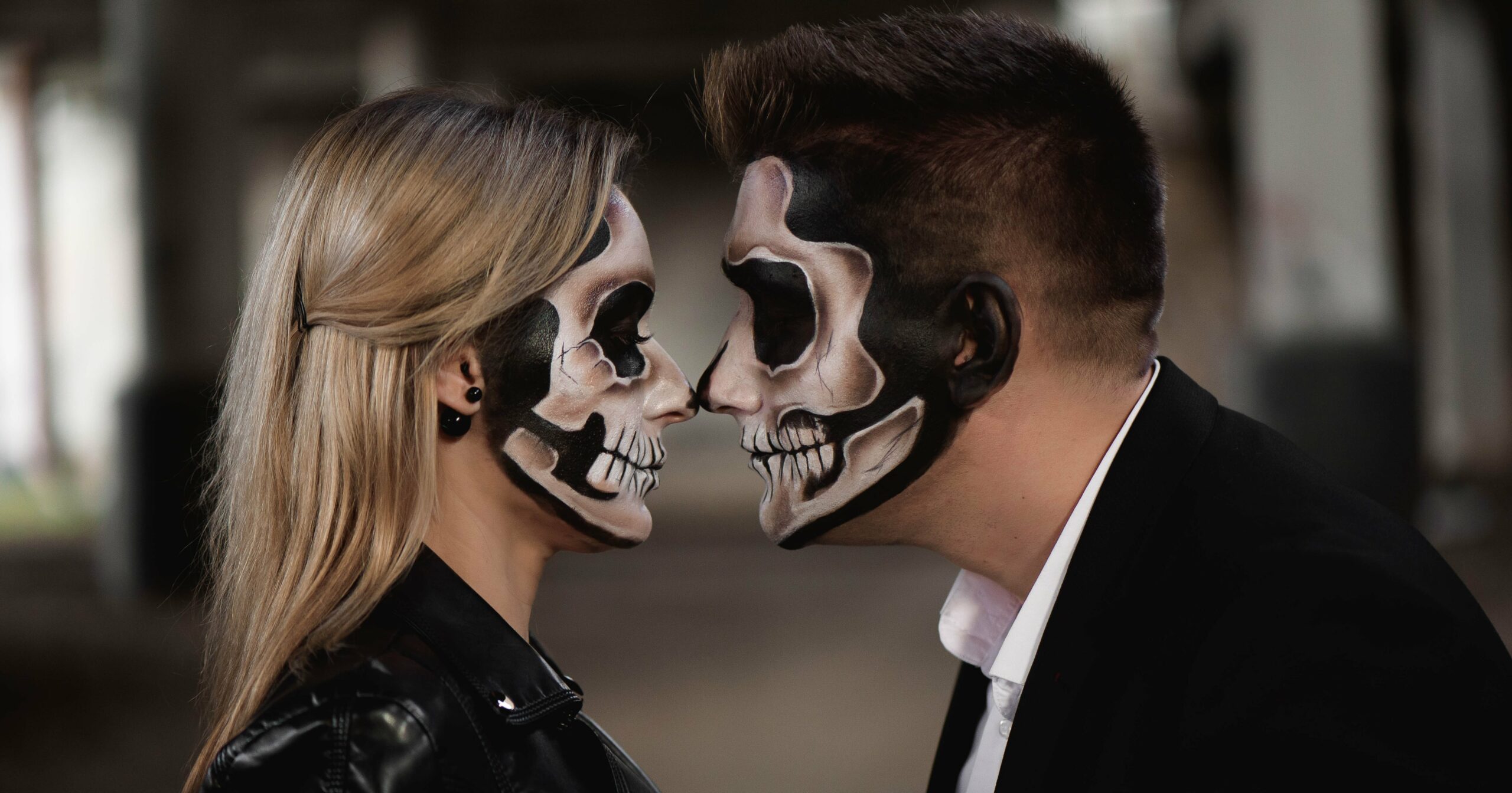 17-scary-couples’-costumes-for-halloween