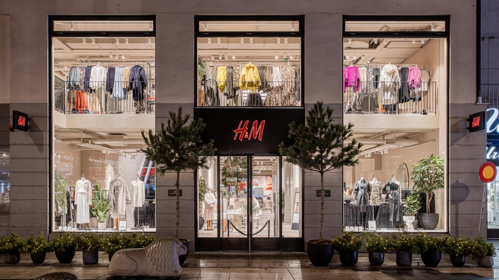 h&m-plans-to-stop-using-virgin-down-feathers-by-the-end-of 2025