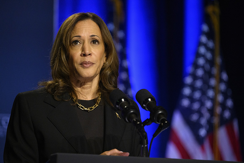 a-fake-kamala-harris-campaign-ad-uses-ai-and-department-store’s-old content