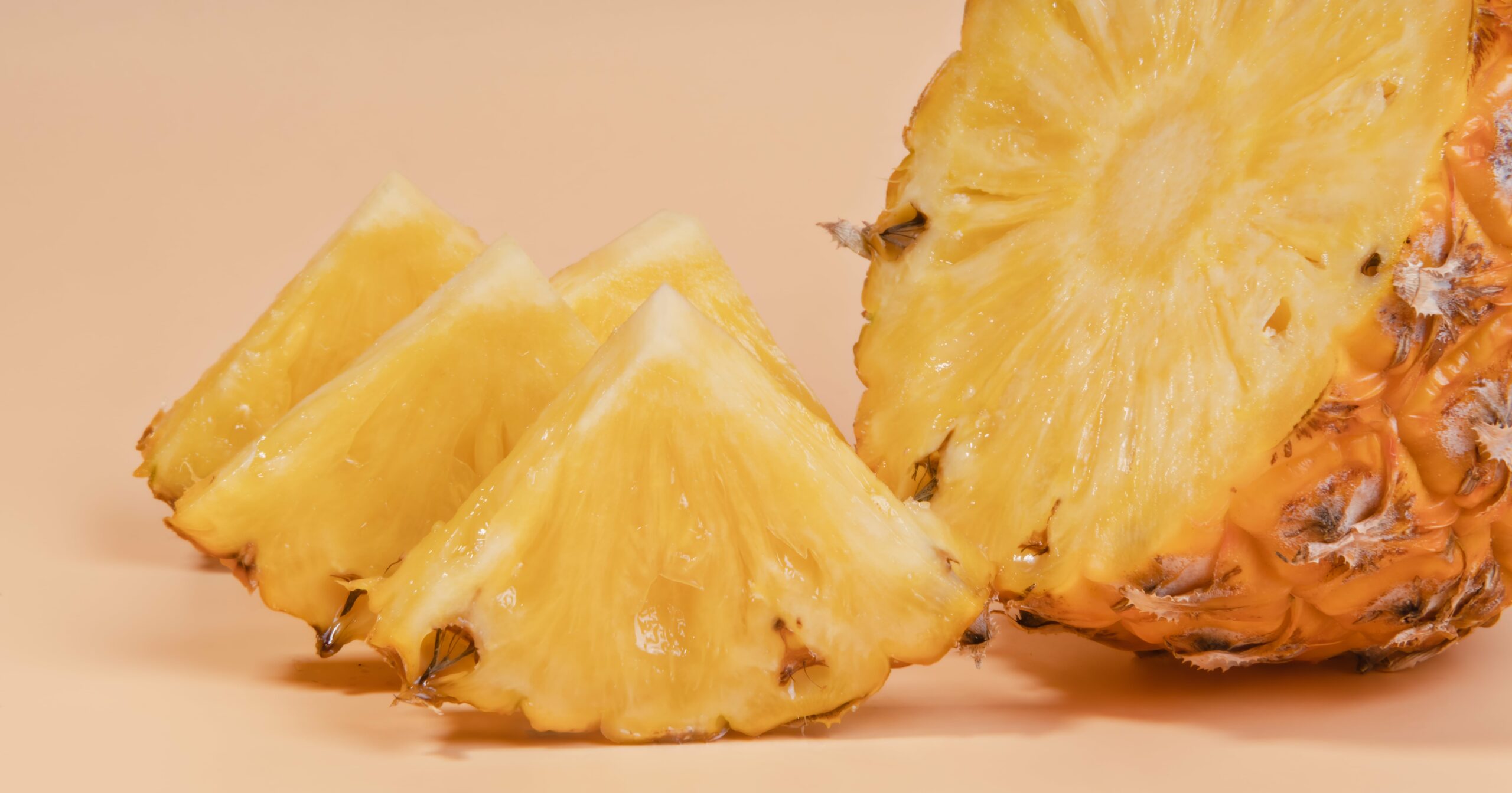 it’s-time-to-stop-sleeping-on-pineapple-as-a-superfood