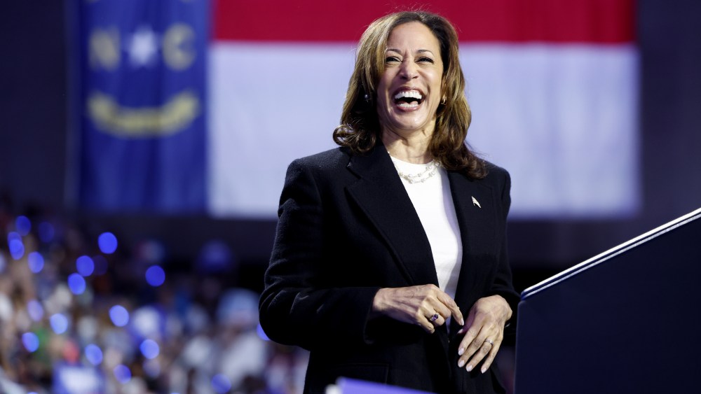 top-fashion-designers-open-their-pocketbooks-for-kamala harris