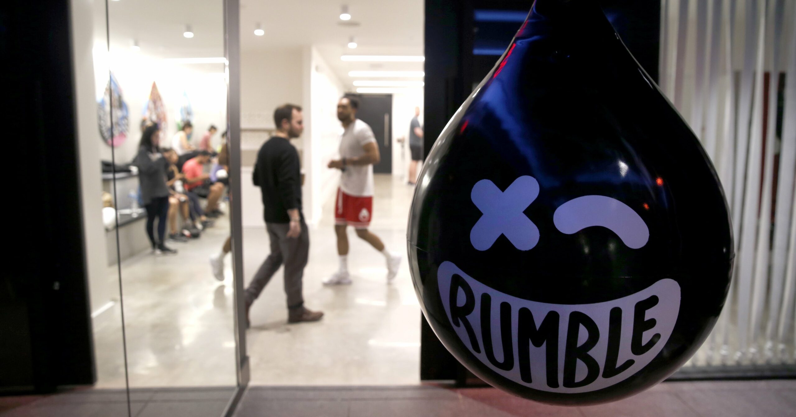 how-much-do-rumble-boxing-classes-cost,-exactly?