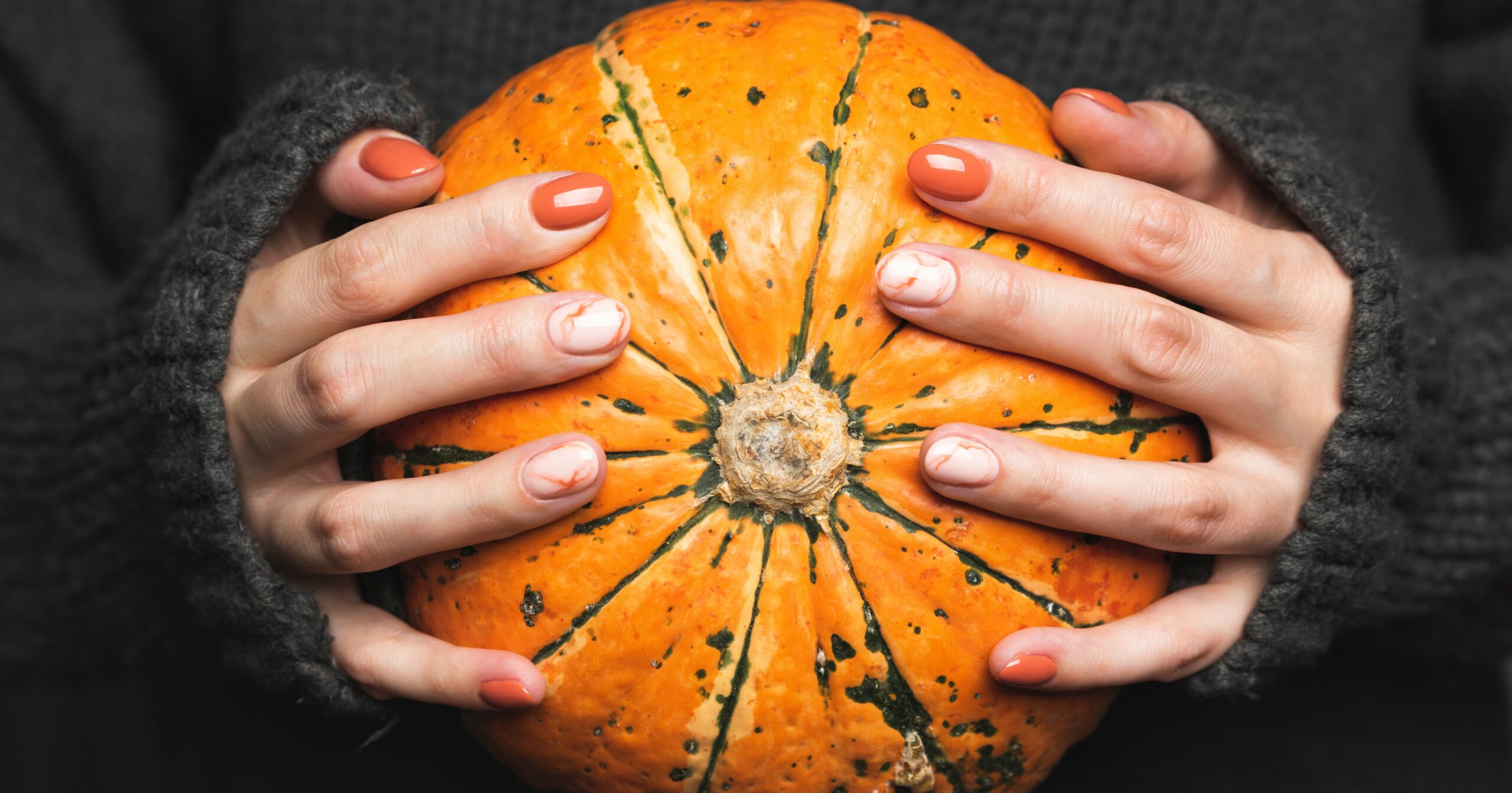 ‘tis-the-season-for-pumpkin-nail-art-ideas