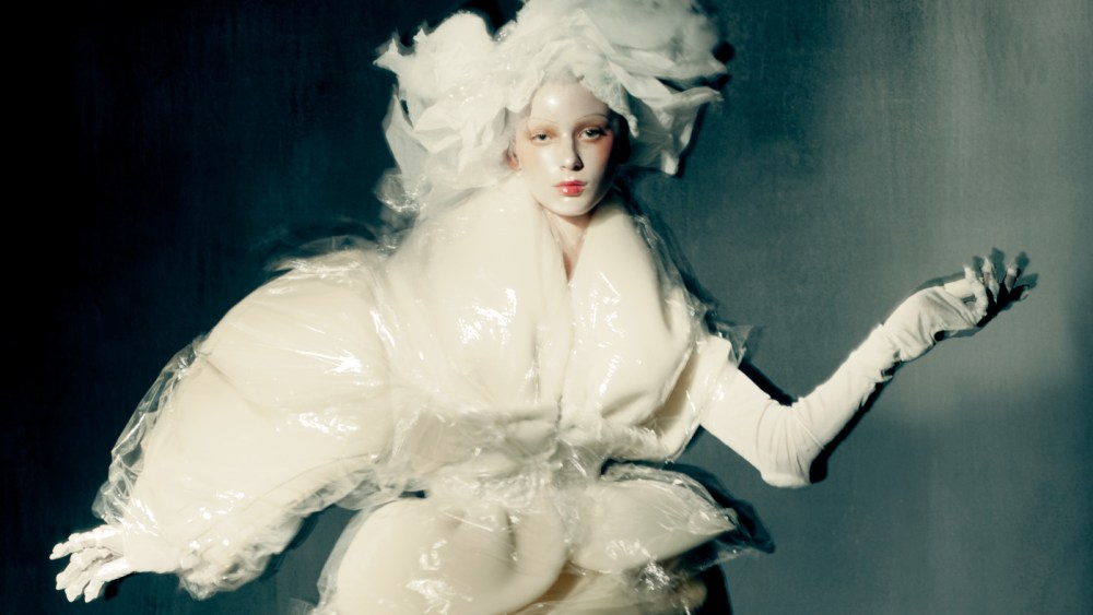 exclusive:-paolo-roversi-shoots-that-acclaimed-maison-margiela collection