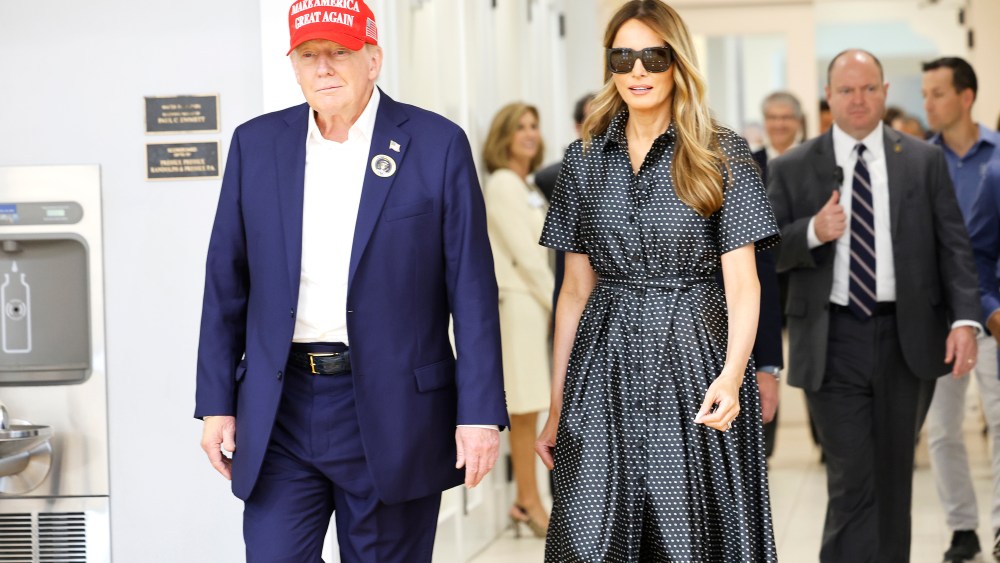 melania-trump-sports-dior-for-election day