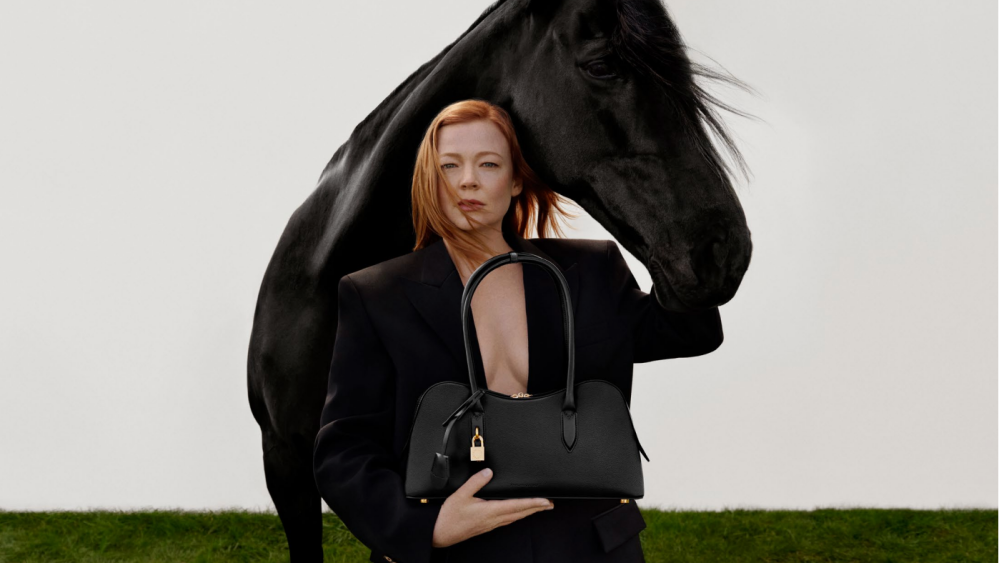 ‘succession’-star-sarah-snook-fronts-stella mccartney’s-new-vegan-bag campaign