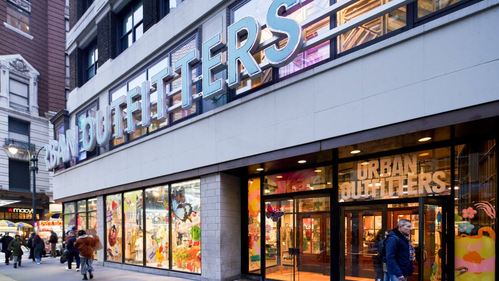 urban-outfitters-ceo-is-optimistic-about-the-holiday-season-after-a-strong q3