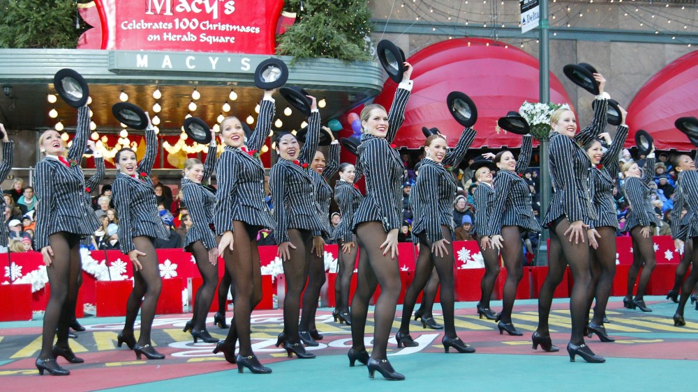 macy’s-thanksgiving-day-parade-over-the years