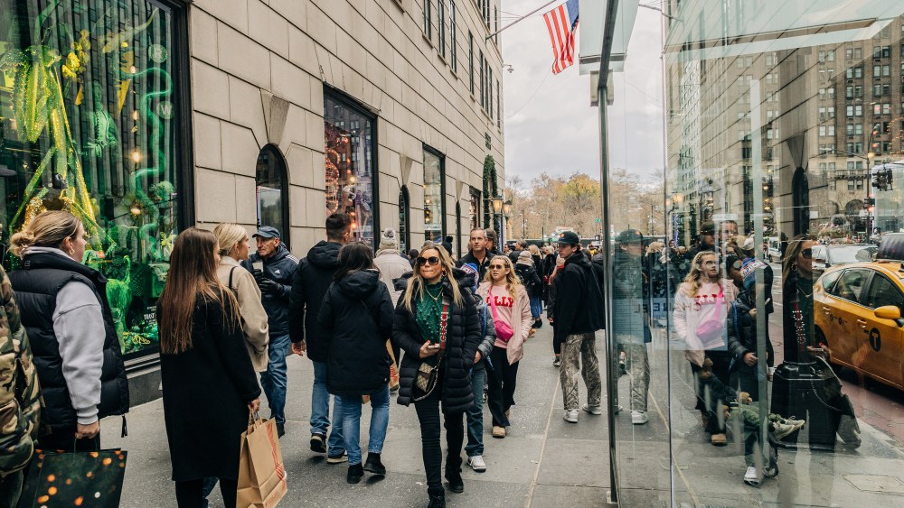 new-york-city-expects-strong-holiday sales