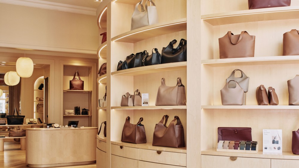 exclusive:-handbag-label-cuyana-to-open-malibu store