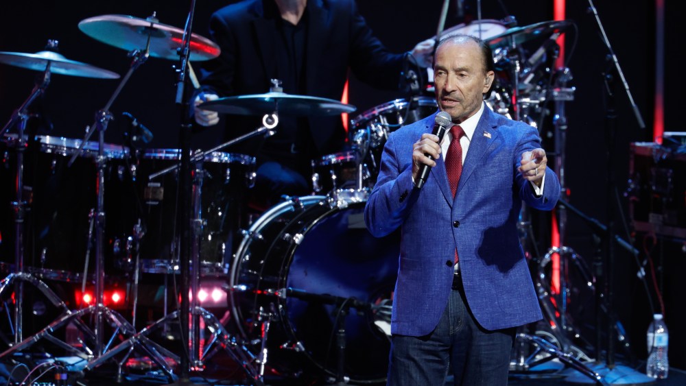 lee-greenwood-talks-inaugural,-new-tour-and marriage