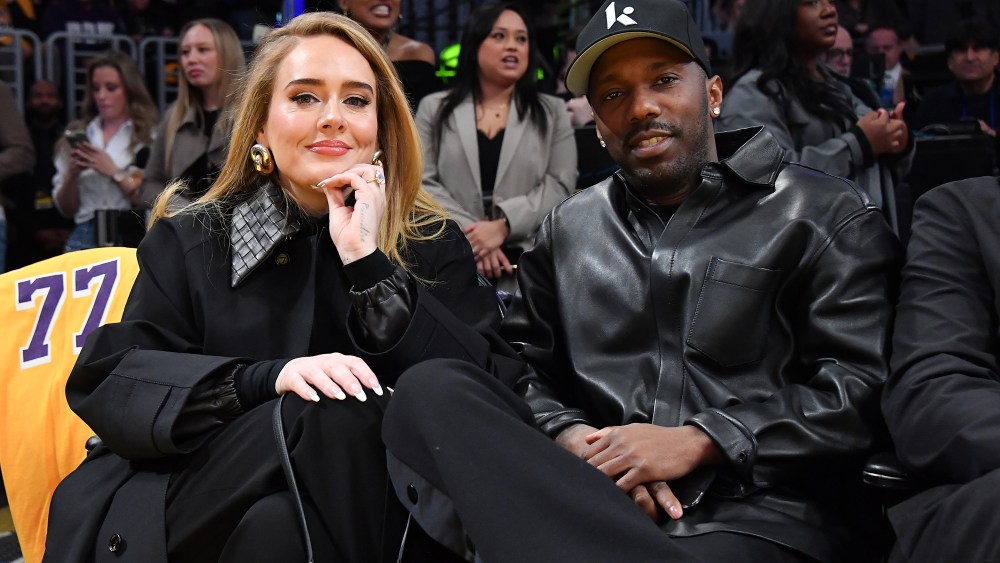 adele-pairs-bottega-veneta-coat-with-rare-hermes-kelly-bag-at-lakers-game-with-rich paul