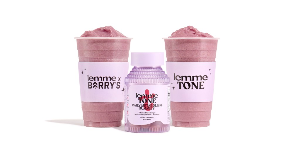 kourtney-kardashian-barker’s-lemme-launches-metabolism-boosting-and-toning-smoothie-with-barry’s-fitness studio