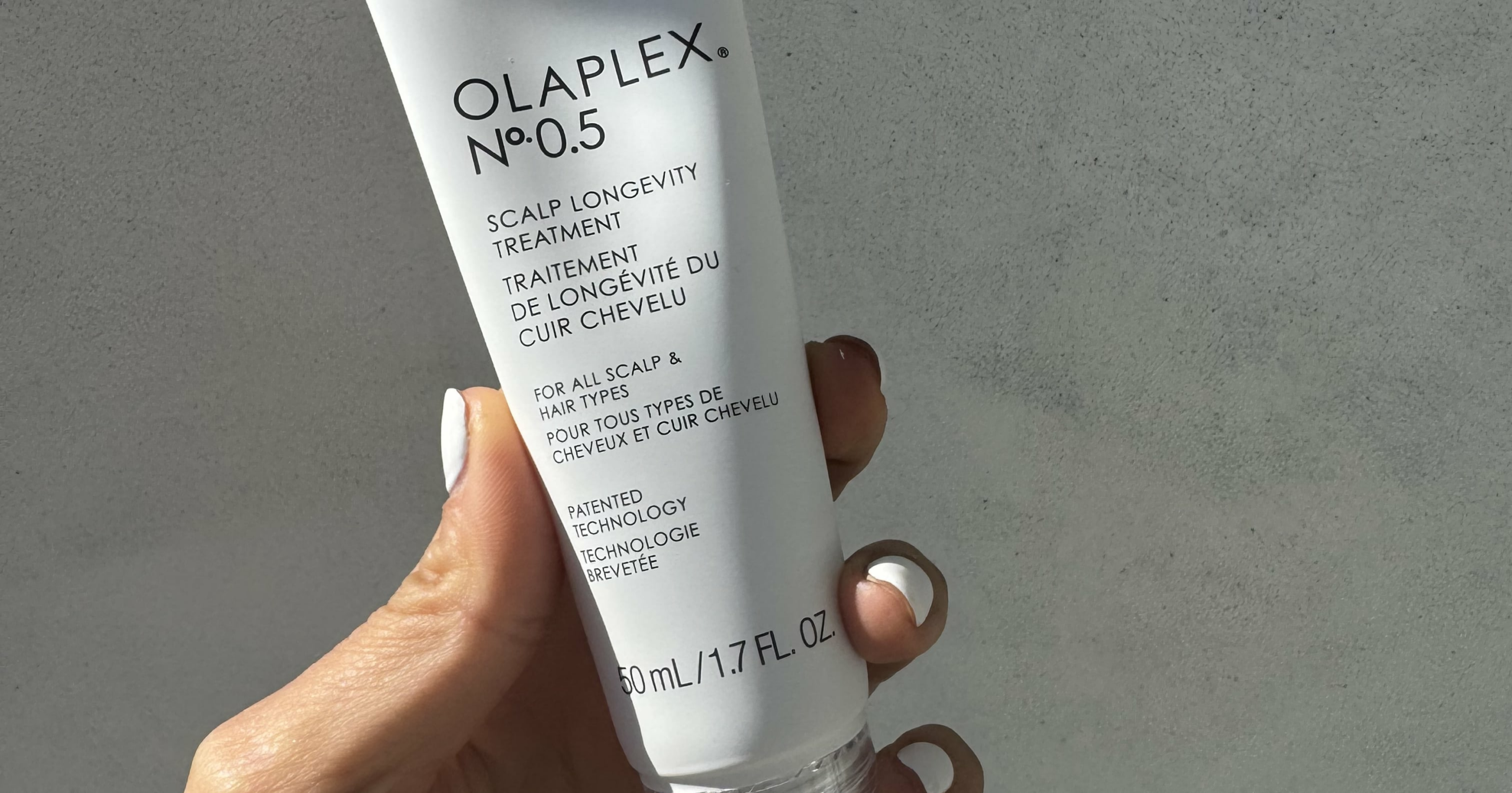 i-tested-olaplex’s-new-scalp-treatment-for-2-weeks,-and-my-dandruff-disappeared