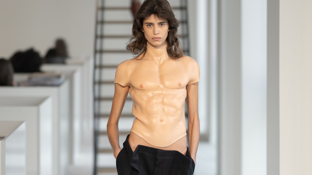 duran-lantink-double-ds-down-on-creative-freedom-with-prosthetic-breasts-runway-closer-for-fall 2025