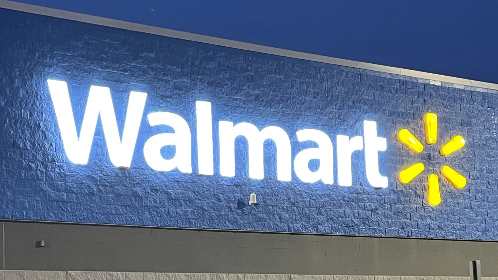 walmart-stands-strong-despite-tariffs,-hits-e-commerce profitability