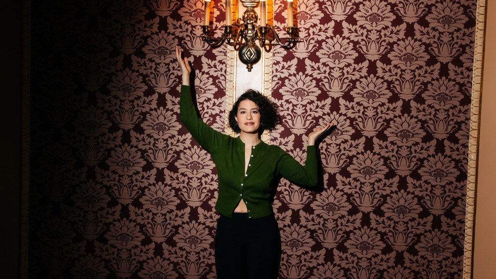 ilana-glazer-reflects-on-broadway-debut-‘good-night-and-good-luck’-and-amplifying-unsung stories