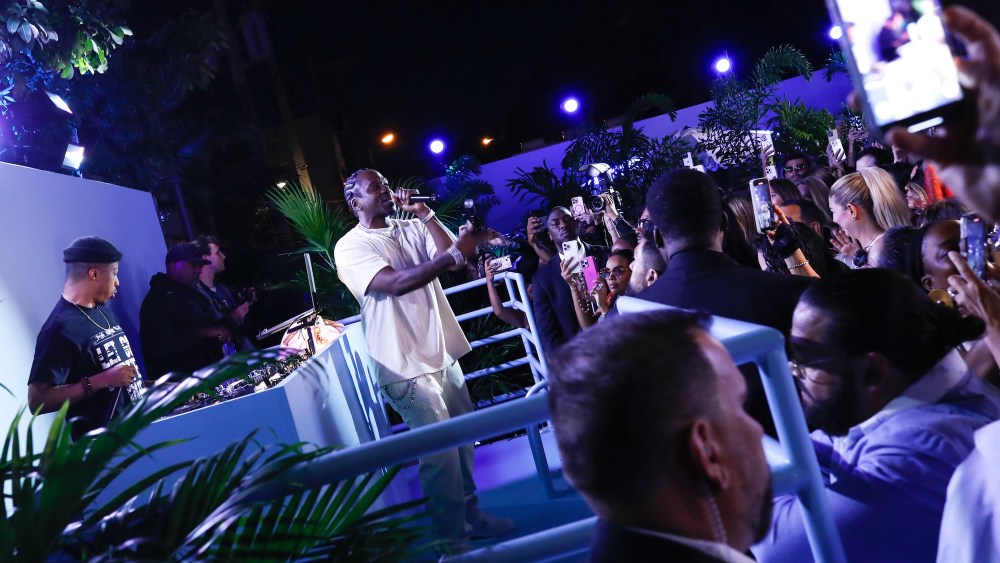 pharrell-and-pusha-t-help-louis-vuitton-celebrate-‘paris-to-miami’-in-the-miami-design district