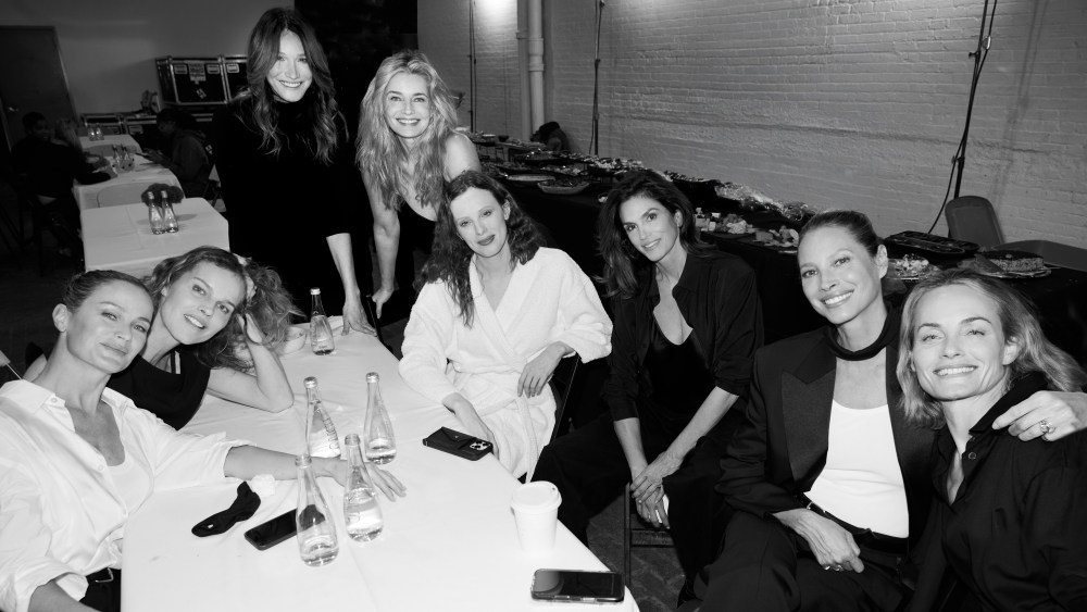exclusive:-zara-marks-50-years-with-a-tribute-to-its-first-store-and-a-starry-steven-meisel film