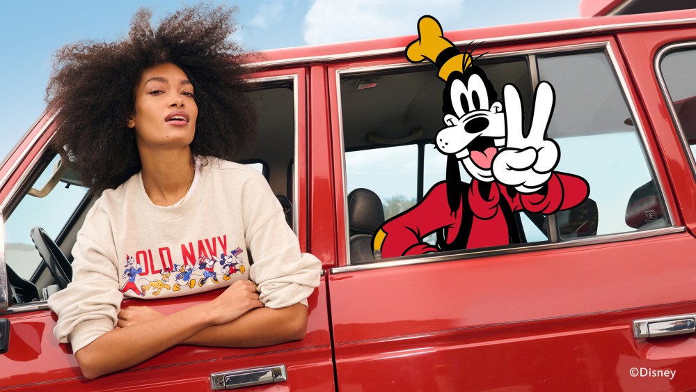 exclusive:-mickey-and-minnie-mouse,-goofy,-pluto-and-donald-duck-head-to-old navy