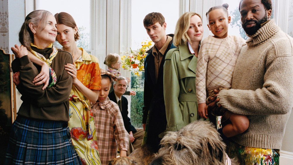 a-burberry-collection-inspired-by-royalty-and nature
