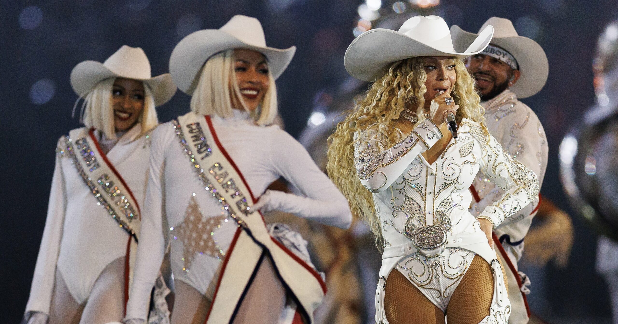 i-thought-the-american-flag-excluded-me-–-then-came-beyonce
