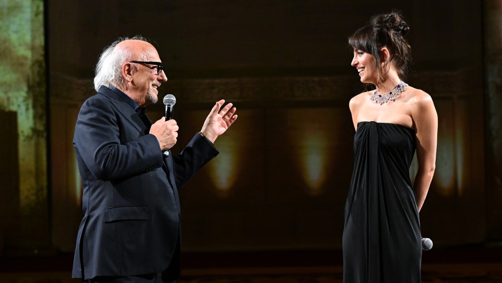 roberto-coin-brings-touch-of-venice-to-nyc-to-fete-dakota-johnson-as ambassador