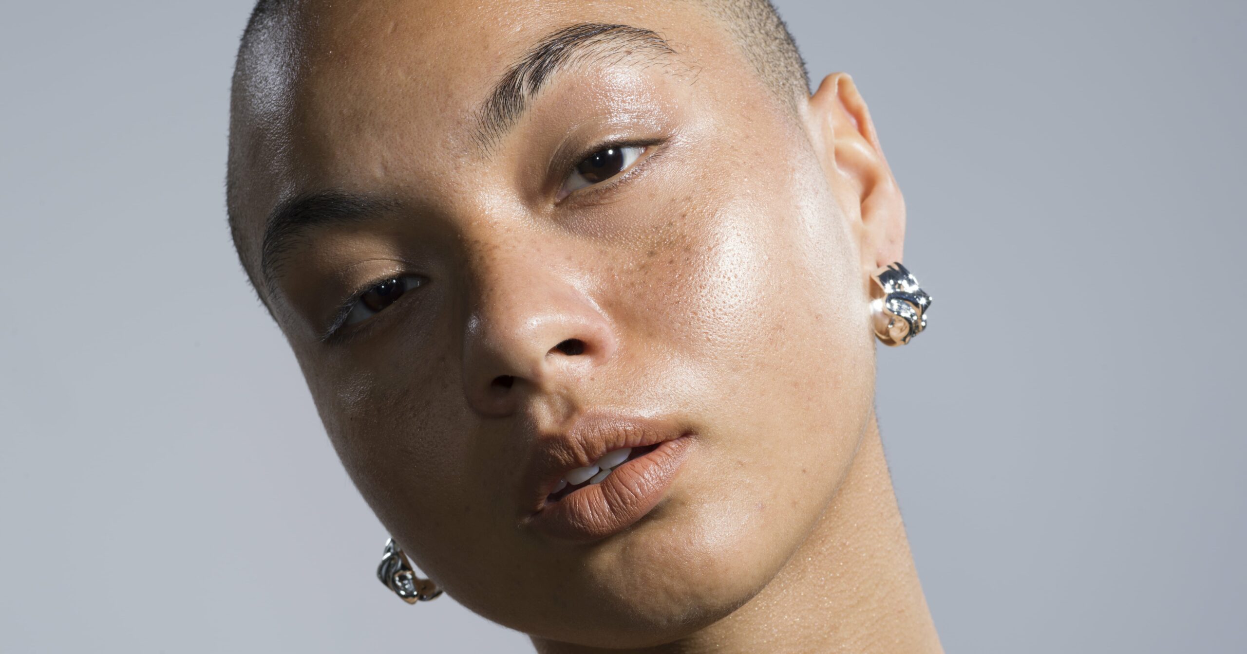 “skin-botox”-is-the-buzzy-k-beauty-secret-for-glass-skin