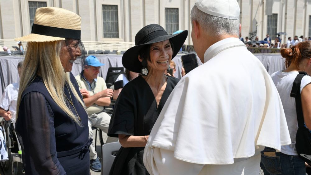 pope-leo-xiv-and-josie-natori-have-a-meet-and-greet-in rome