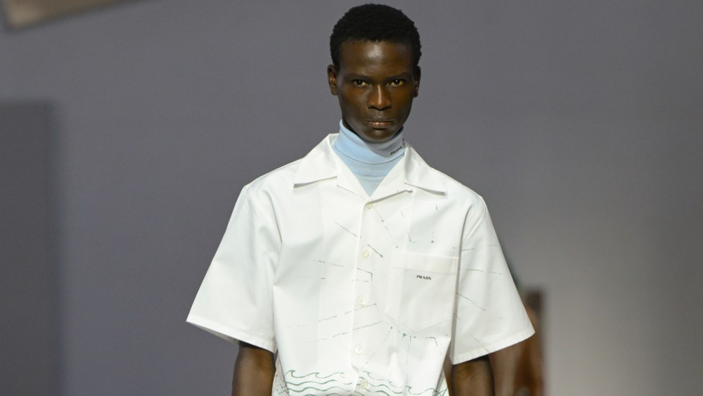 prada-men’s-spring-2026:-a-moment-of calm