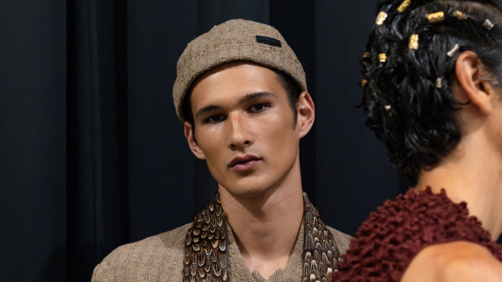 emporio-armani-men’s-spring-2026:-all-aboard-the-marrakech express