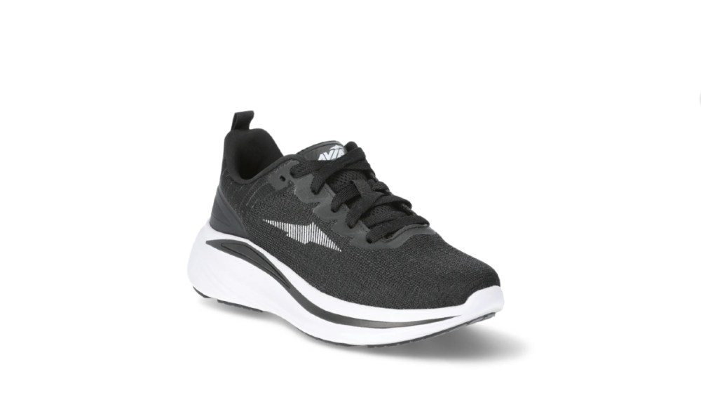 legal-questions-surface-over-walmart’s-hoka dupe