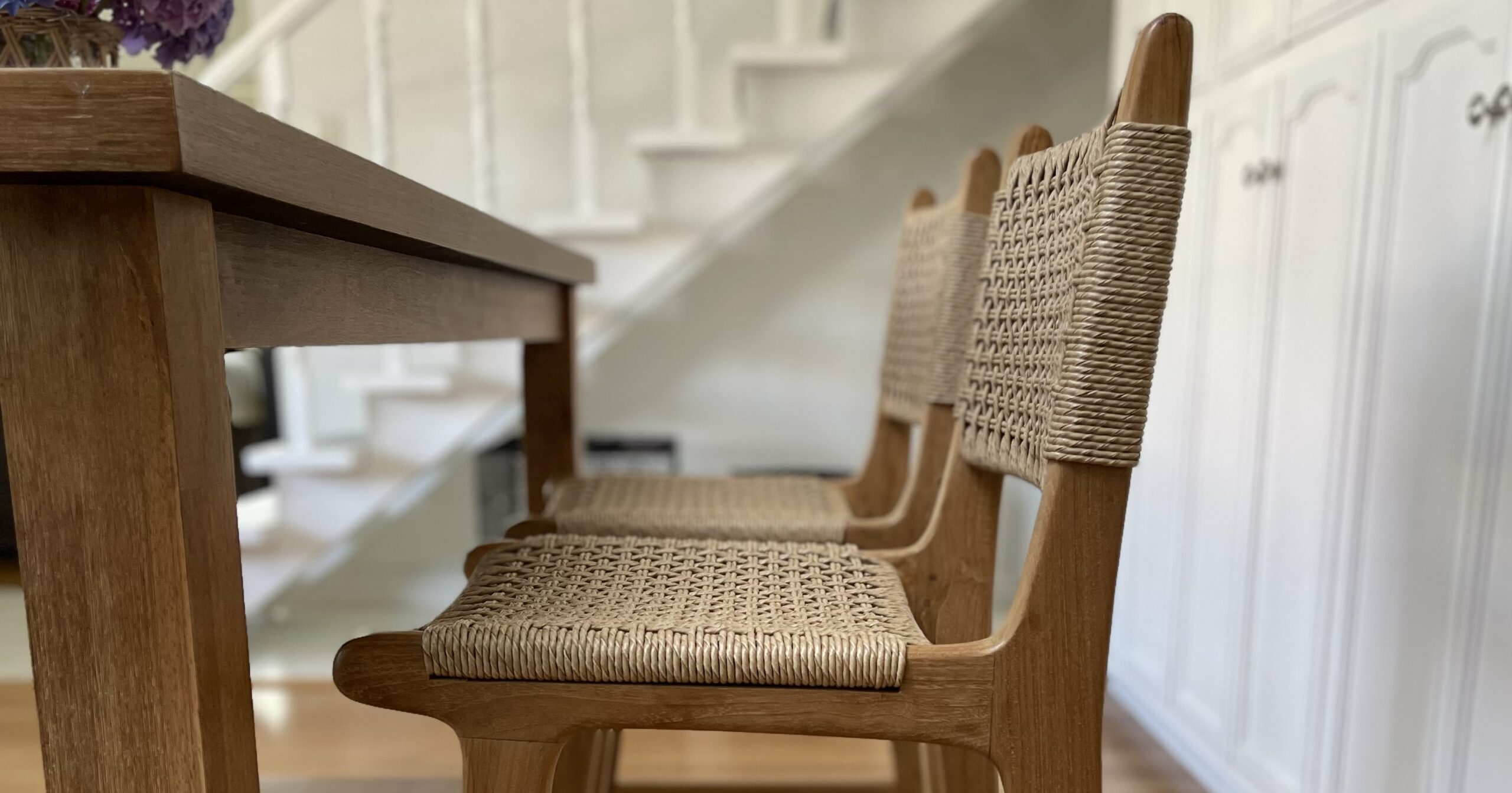 my-kitchen-island-stools-withstand-daily-kid-spills-and-still-look-new