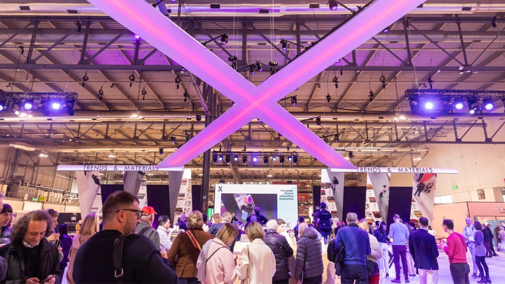 a-complete-calendar-of-all-the-footwear-trade-shows-in 2025
