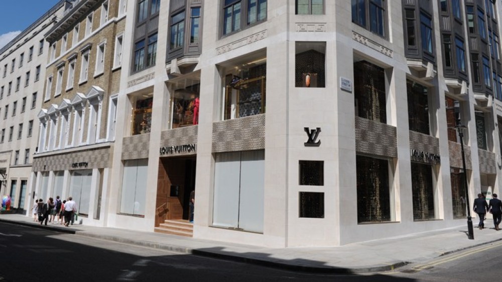 louis-vuitton-notifies-uk.-customers-of-data breach