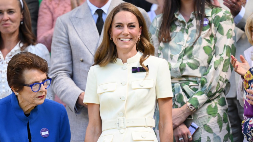 kate-middleton-brings-timeless-monochrome-style-to-wimbledon-2025-women’s finals