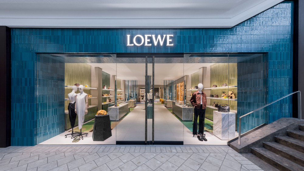 loewe-opens-new-store-at-the-mall-at-short-hills-in-new jersey