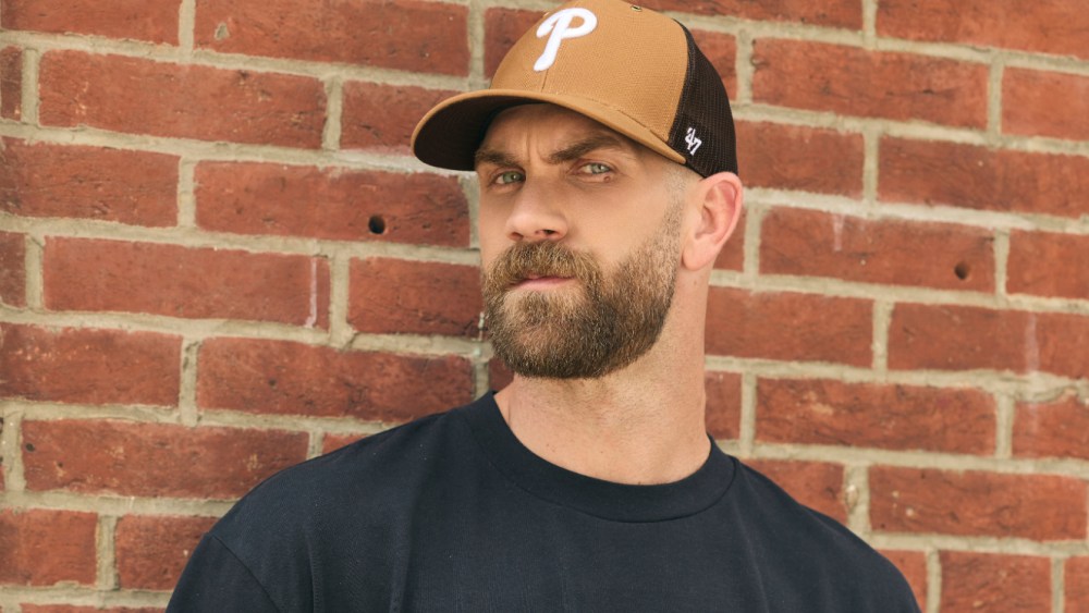 short-takes:-buck-mason’s-new-flagship,-bryce-harper-for-carhartt-and-speedo-hits-the-open water
