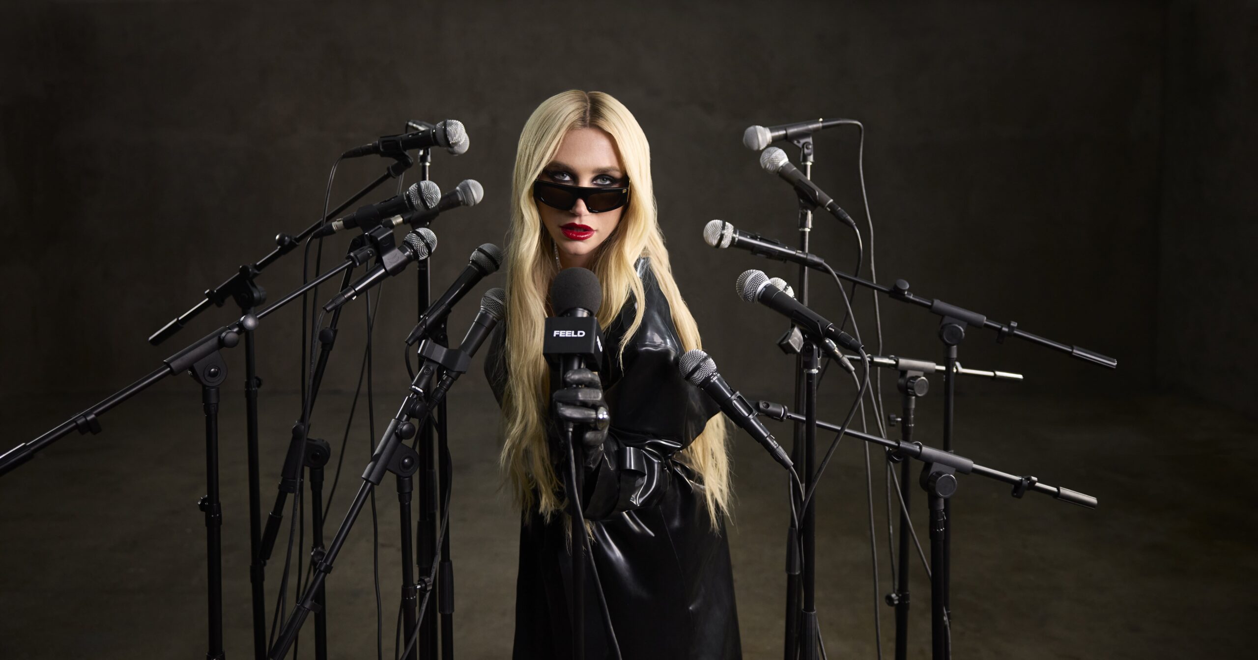 kesha-started-using-dating-apps-to-manage-her-complex-ptsd