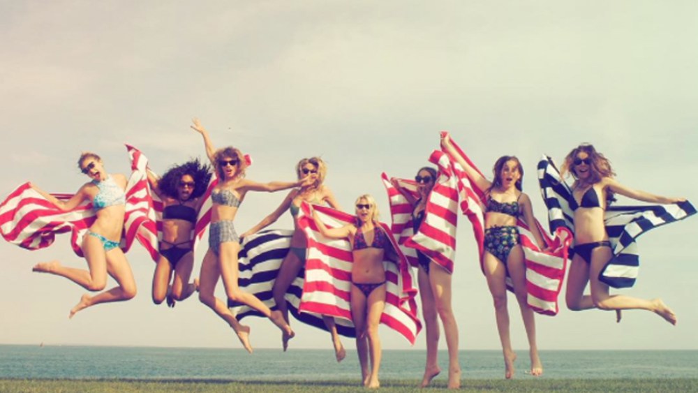 taylor-swift’s-wedding-plans:-bookies-and-genealogists-weigh in
